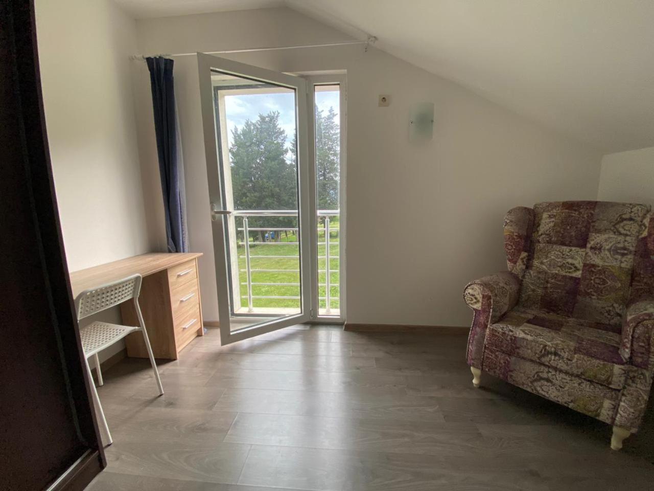 Duplex For Rent With 3 Bedrooms * Baošići